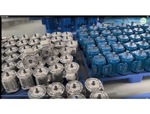 相比步進(jìn)電機(jī)，減速電機(jī)轉(zhuǎn)速慢、力矩大