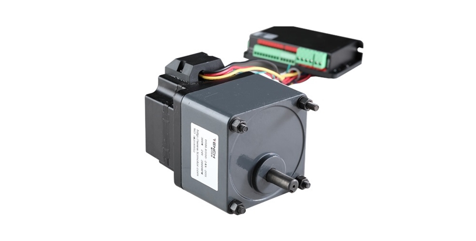 6系列無(wú)刷電機(jī)配齒輪減速機(jī)300W